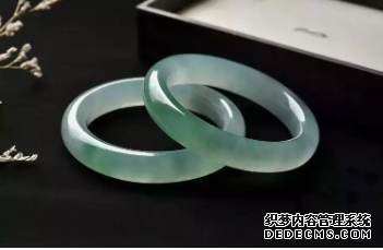 翡翠手镯会越戴越绿吗 哪些翡翠手镯不会变绿