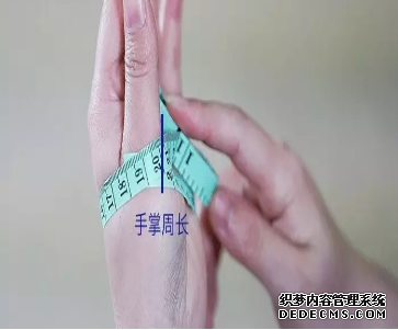 翡翠手镯怎么量尺寸 翡翠手镯怎么选多大的