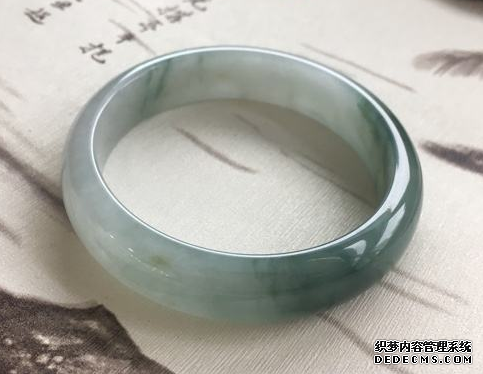 翡翠保养 简单有效方法  翡翠主要特点特征