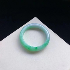 阳绿翡翠正圈手镯 2.98万