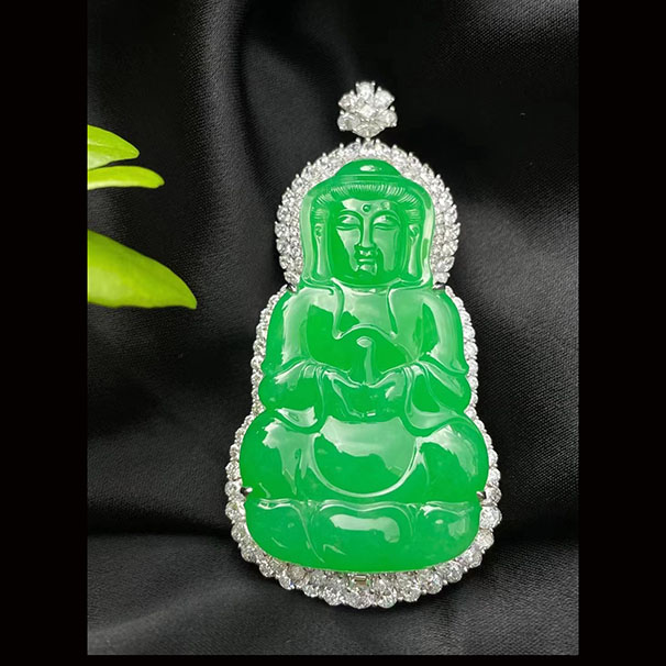 阳绿翡翠观音吊坠 想请一尊满绿观音的看这里，开脸极好，容颜宁神静心，杠杠的收藏级别_石晶缘珠宝翡翠网