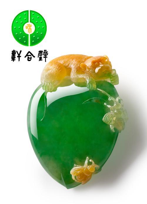 <a href='http://www.sjy2.com' target='_blank'><u>翡翠</u></a><a href='http://www.sjy2.com' target='_blank'><u>玉</u></a>雕师 -- 加龙