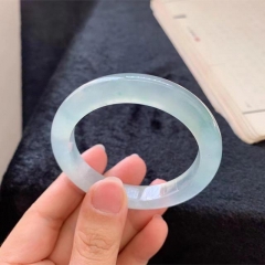 白冰种翡翠平安镯 正圈尺