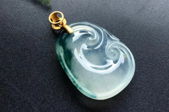 手电筒翡翠鉴别 直接方法