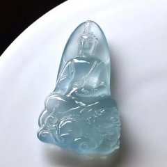 翡翠御龙观音 天空蓝底色