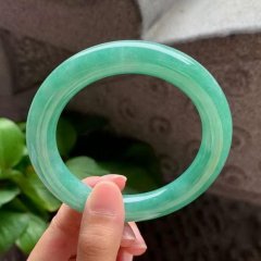 满绿圆条翡翠手镯 圆条